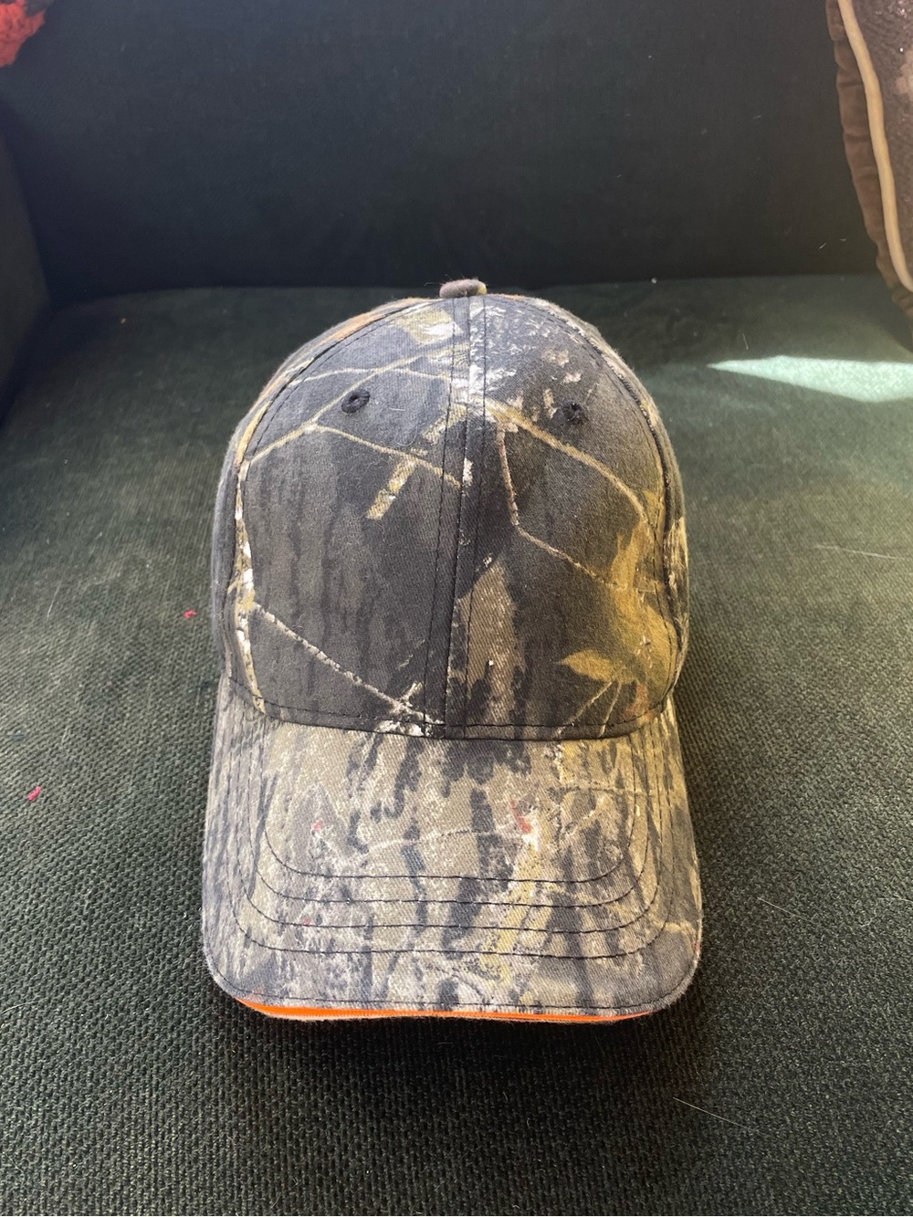 Camo Hat witch orange trim